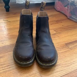 Dr. Marten Crazy Horse Leather Chelsea Boot